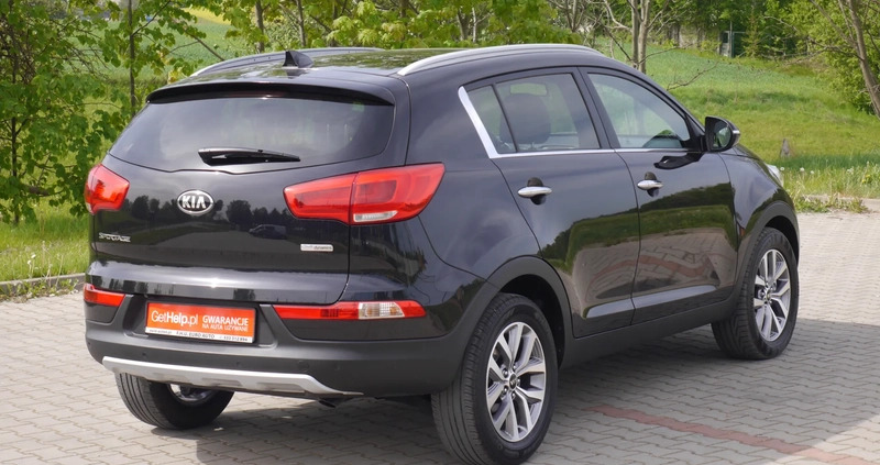 Kia Sportage cena 48900 przebieg: 117000, rok produkcji 2015 z Starachowice małe 781